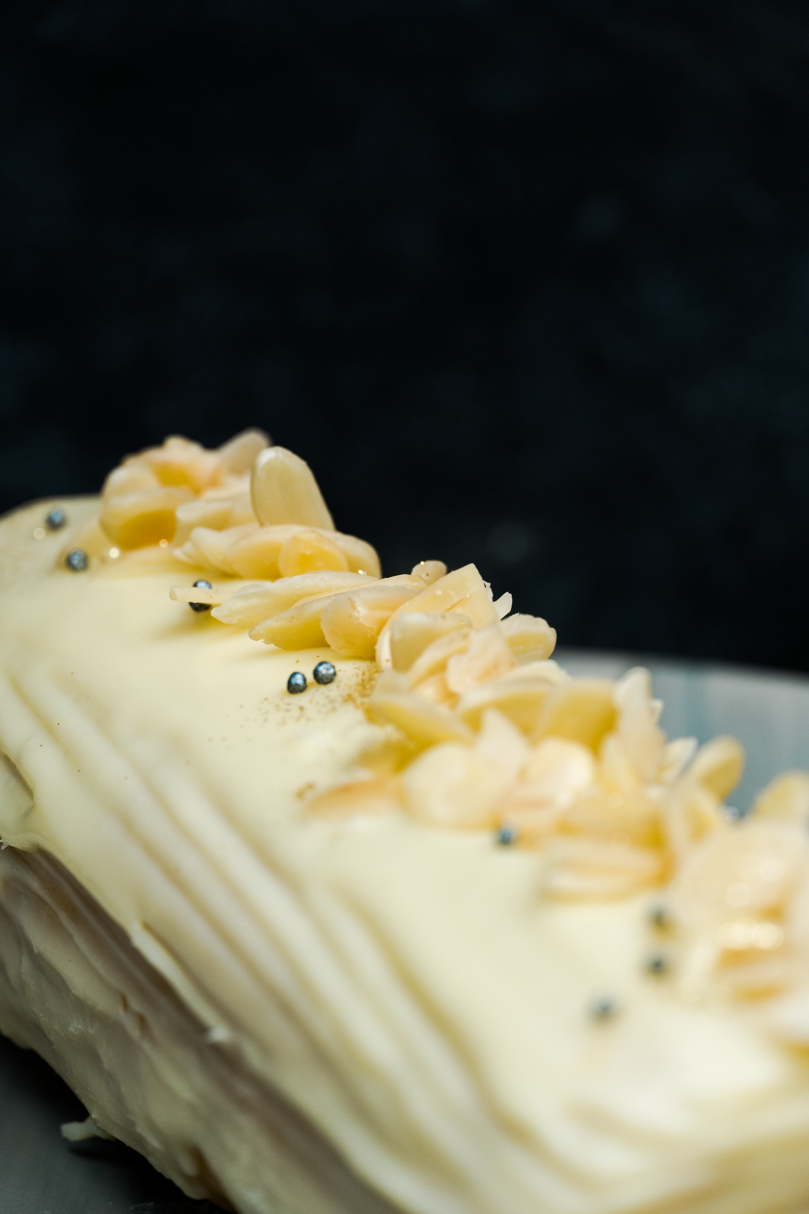 Turrón de Chocolate Blanco Almendras